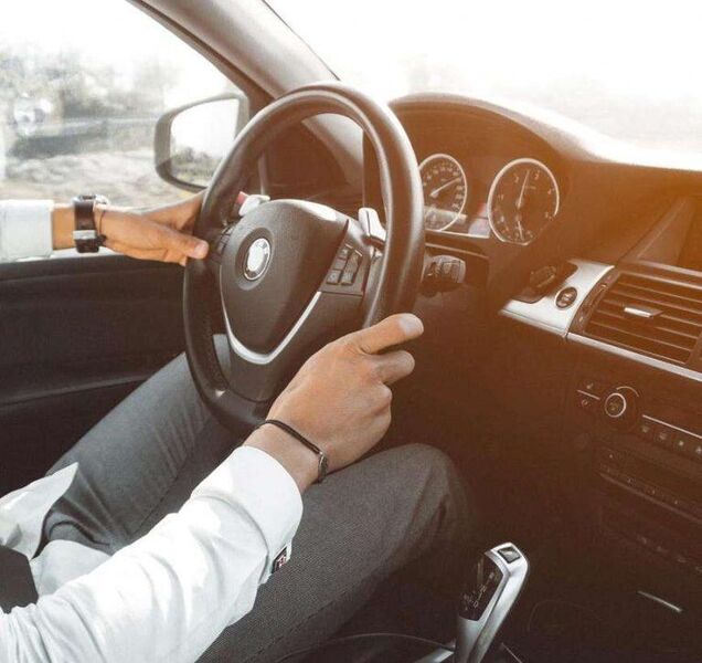 Wel of geen sportwagen op de zaak zetten?